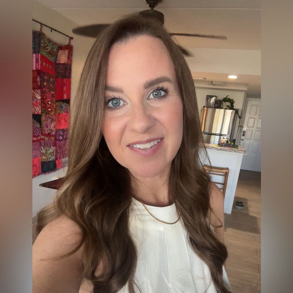 Meet your Posher, Alexandra